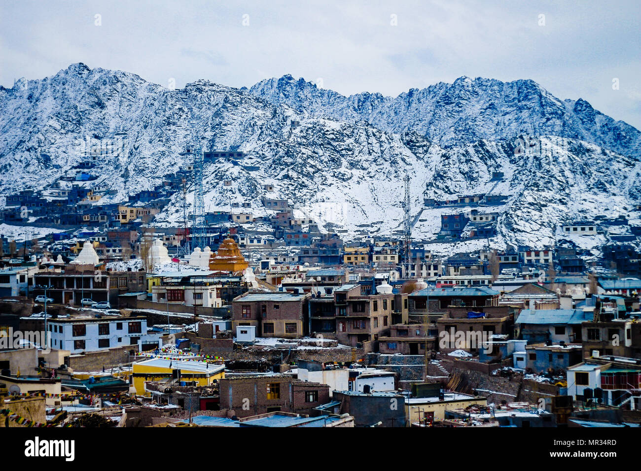 Le mur - personne n'a besoin d'une invitation de la montagne à apprécier la beauté adorée sur eux. Banque D'Images