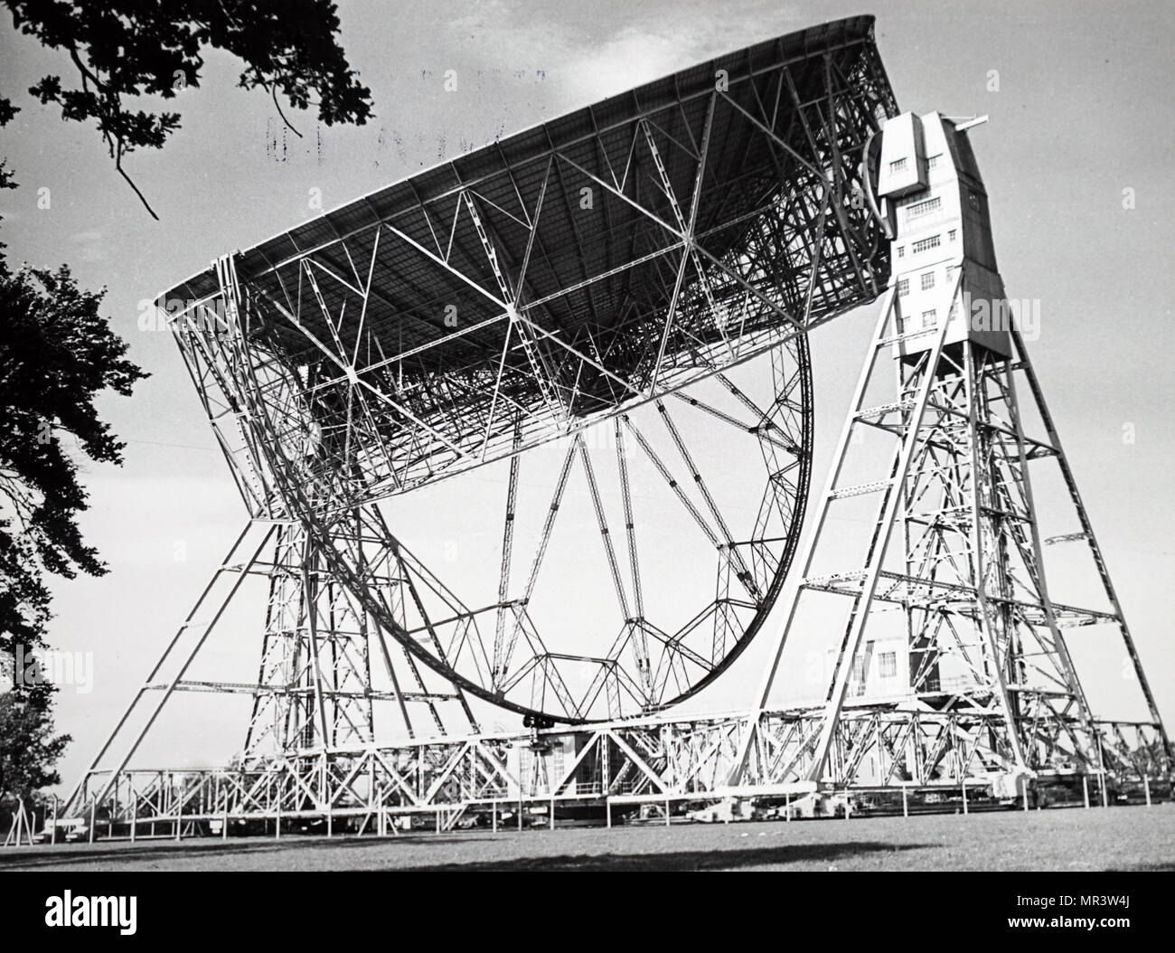 Photographie de la Mark II radiotélescope de Jodrell Bank, à l'Université de Manchester. En date du 20e siècle Banque D'Images