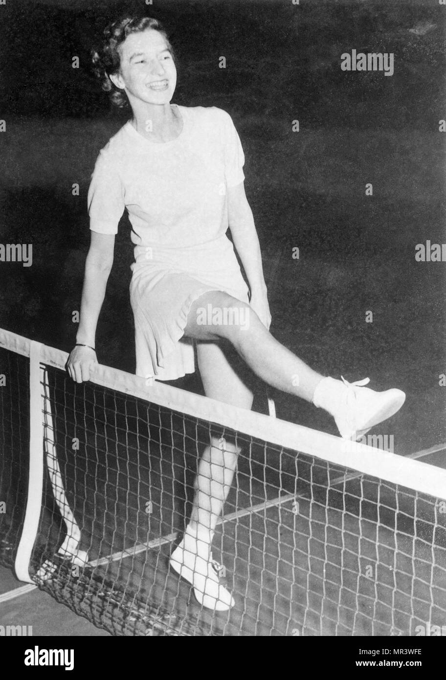 Mary Hardwick, joueur de tennis français (8 septembre 1913 - 18 décembre 2001) Le premier joueur de tennis anglais à son tour professionnel. Image prise au Madison Square Garden de New York le 9 janvier 1941. Banque D'Images