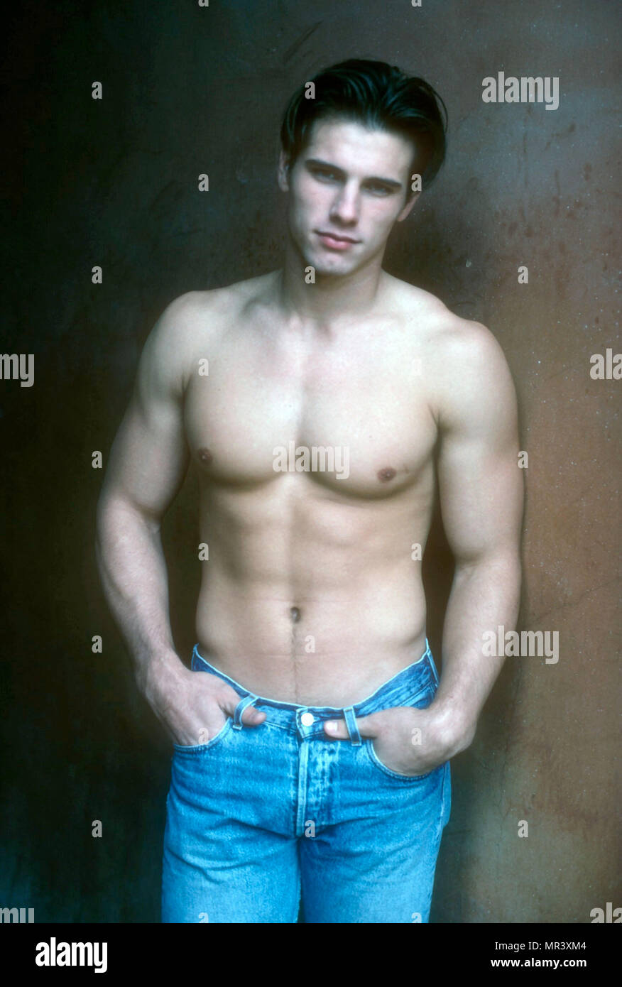 LOS ANGELES, CA - le 21 mars : (exclusif) Acteur Austin Peck pose pendant une séance photo le 21 mars 1991 à Los Angeles, Californie. Photo de Barry King/Alamy Stock Photo Banque D'Images