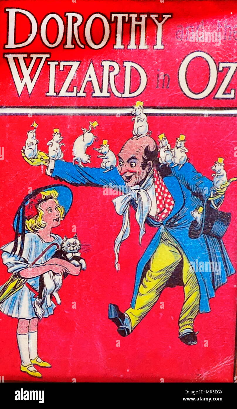 Couverture du livre 'Dorothy et The Wizard of Oz' ; un roman pour enfants écrit par auteur L. Frank Baum' d'abord publié en 1900. Banque D'Images