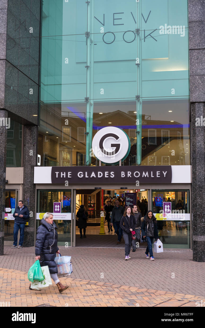 Londres, UK - Mars 2018 : The Glades Shopping Mall à Bromley, dans le sud de Londres Banque D'Images