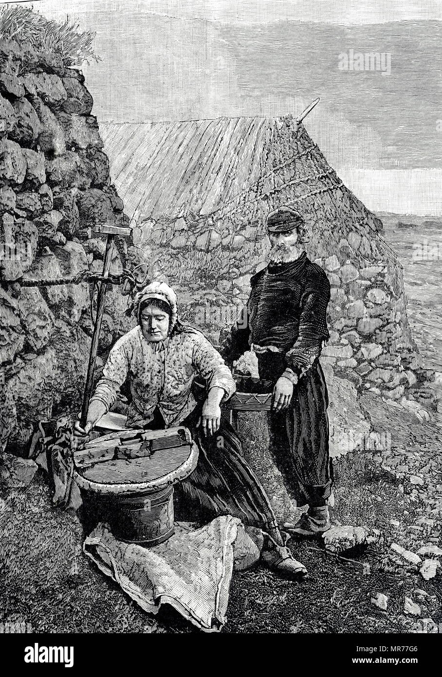 Gravure illustrant l'utilisation de maïs broyage crofters sky un moulin manuel ou des meules. En date du 19e siècle Banque D'Images