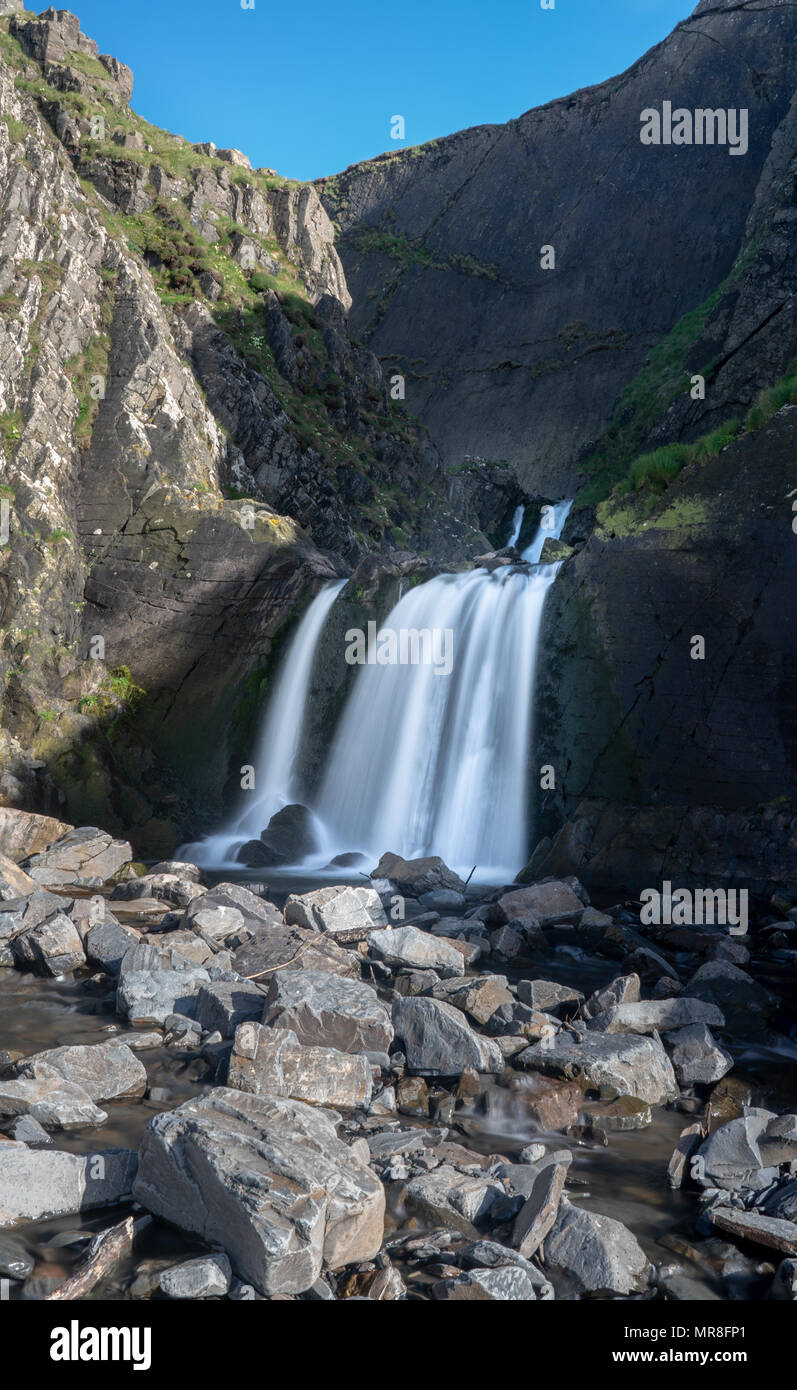 Speke's Mill bouche chute près de Hartland Quay dans le Nord du Devon Banque D'Images
