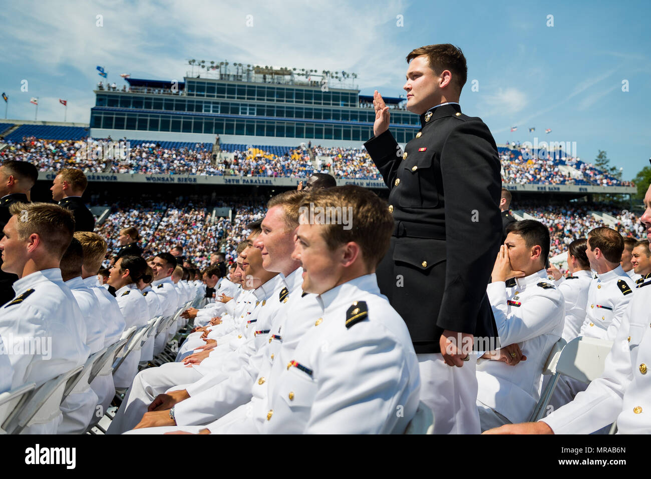 Au Maryland, aux États-Unis. 25 mai, 2018. 25 mai 2018, Annapolis, Maryland - Ouverture à l'United States Naval Academy. Le président des États-Unis, Donald J. Trump, était le conférencier pour la classe de 2018. Crédit : Michael Jordan/ZUMA/Alamy Fil Live News Banque D'Images