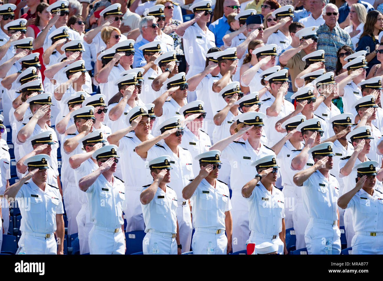 Au Maryland, aux États-Unis. 25 mai, 2018. 25 mai 2018, Annapolis, Maryland - Ouverture à l'United States Naval Academy. Le président des États-Unis, Donald J. Trump, était le conférencier pour la classe de 2018. Crédit : Michael Jordan/ZUMA/Alamy Fil Live News Banque D'Images