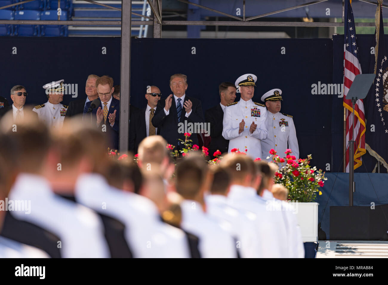 Au Maryland, aux États-Unis. 25 mai, 2018. 25 mai 2018, Annapolis, Maryland - Ouverture à l'United States Naval Academy. Le président des États-Unis, Donald J. Trump, était le conférencier pour la classe de 2018. Crédit : Michael Jordan/ZUMA/Alamy Fil Live News Banque D'Images