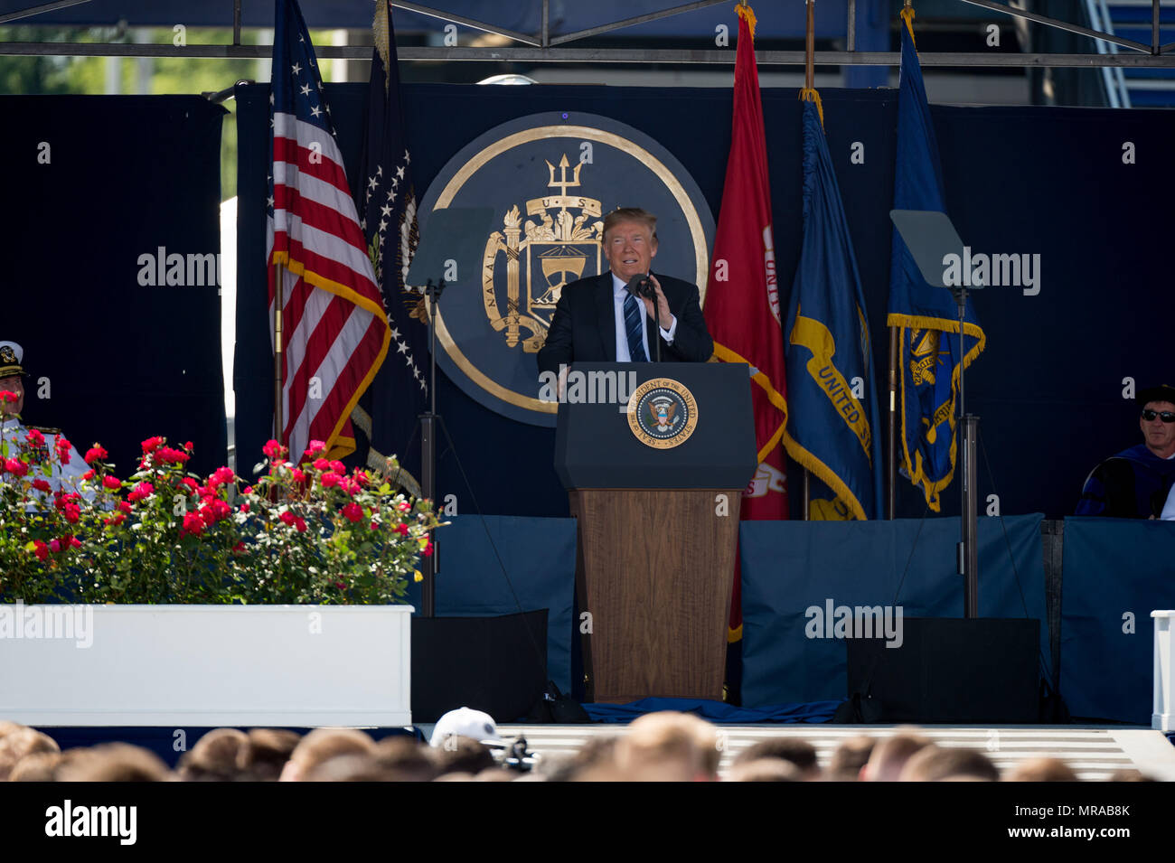 Au Maryland, aux États-Unis. 25 mai, 2018. 25 mai 2018, Annapolis, Maryland - Ouverture à l'United States Naval Academy. Le président des États-Unis, Donald J. Trump, était le conférencier pour la classe de 2018. Crédit : Michael Jordan/ZUMA/Alamy Fil Live News Banque D'Images