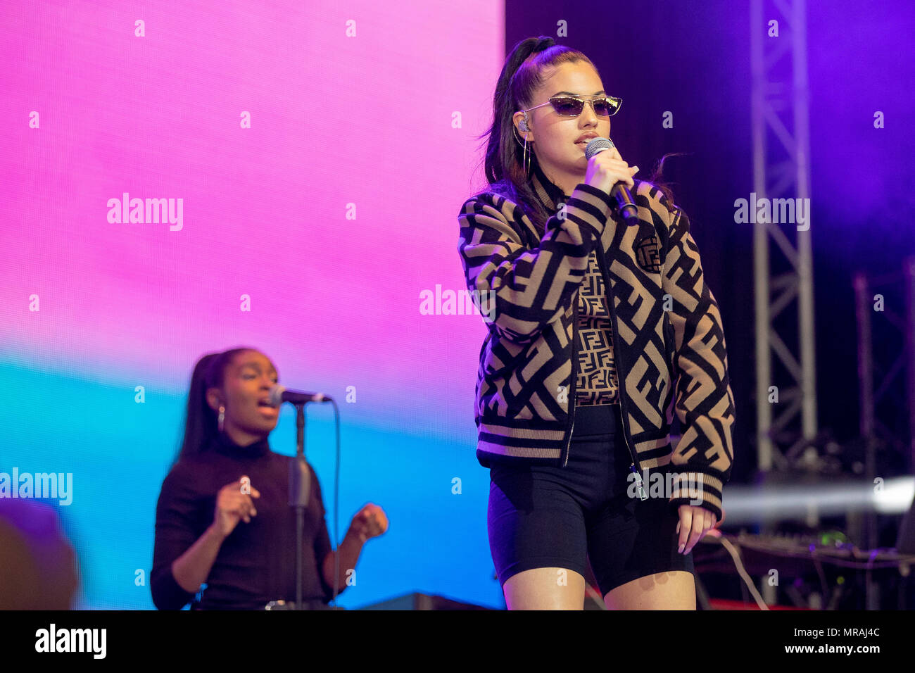 Le Pays de Galles. 26 mai 2018, Mabel effectuant dans le plus grand week-end à Singleton park, Swansea, le 5 mai 2018, le Pays de Galles.© Jason Richardson / Alamy Live News Banque D'Images