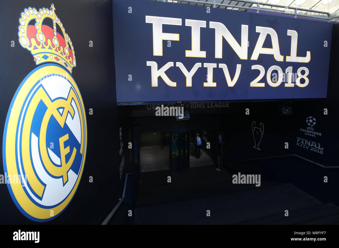 Une vue générale de la Real Madrid logo pendant la finale de la Ligue des champions au stade Olimpiyskiy NSK, Kiev Banque D'Images