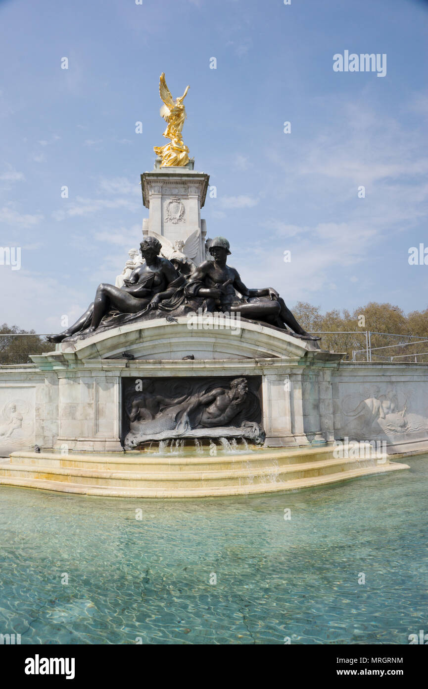 Victoria Memorial, Buckingham Palace, London England Banque D'Images