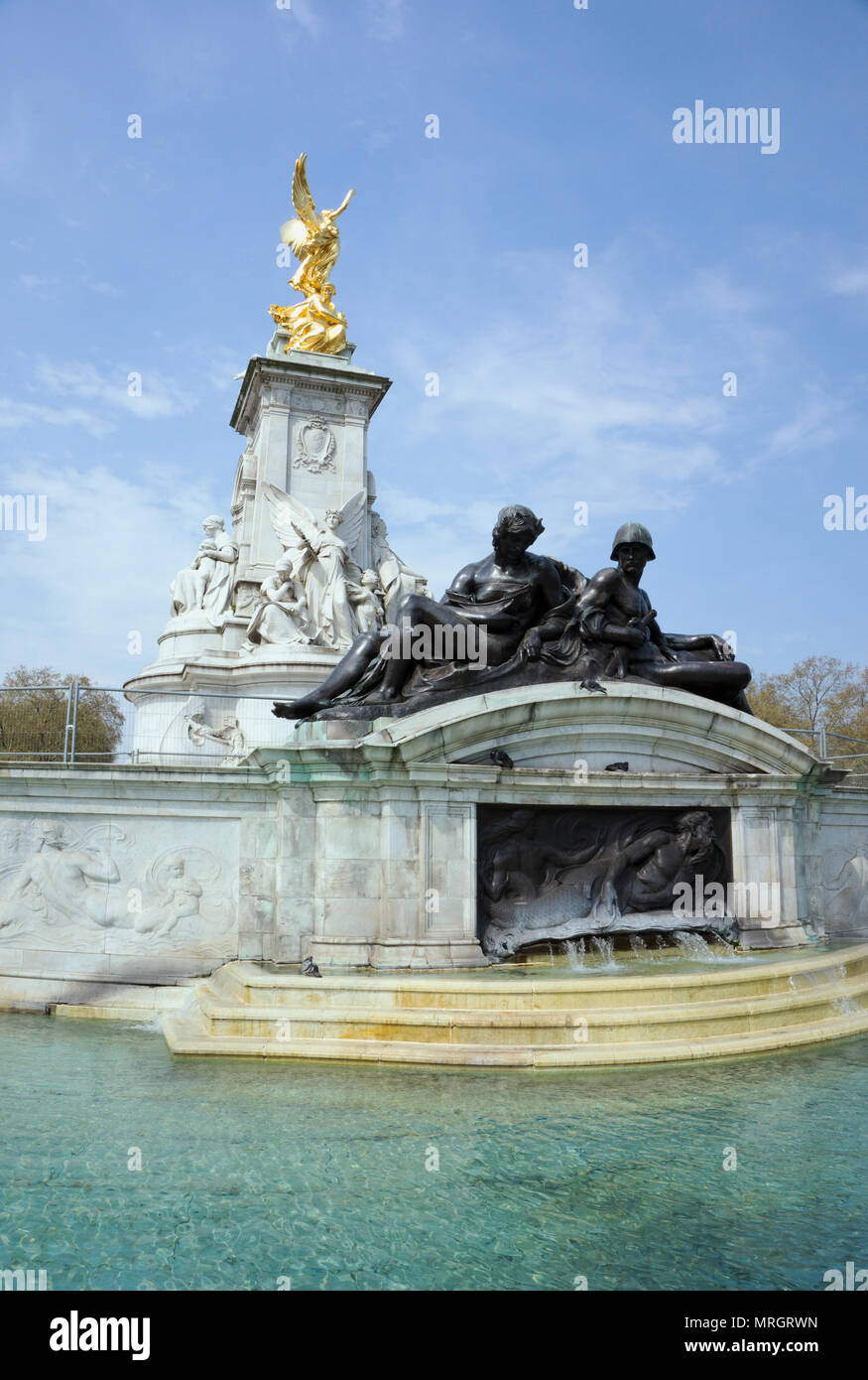 Victoria Memorial, Buckingham Palace, London England Banque D'Images