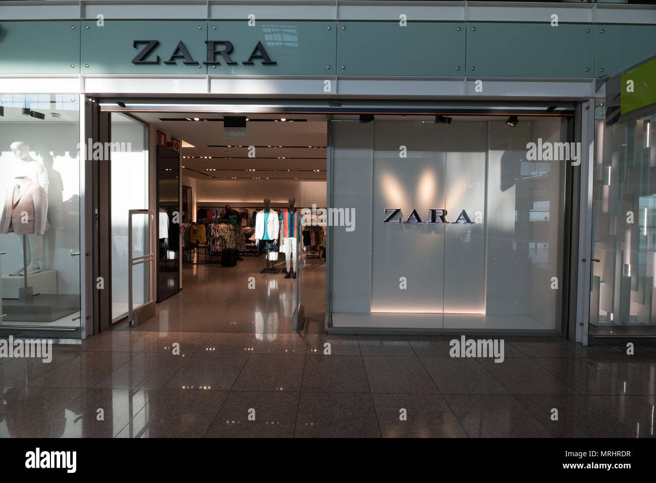 zara barcelone adresse