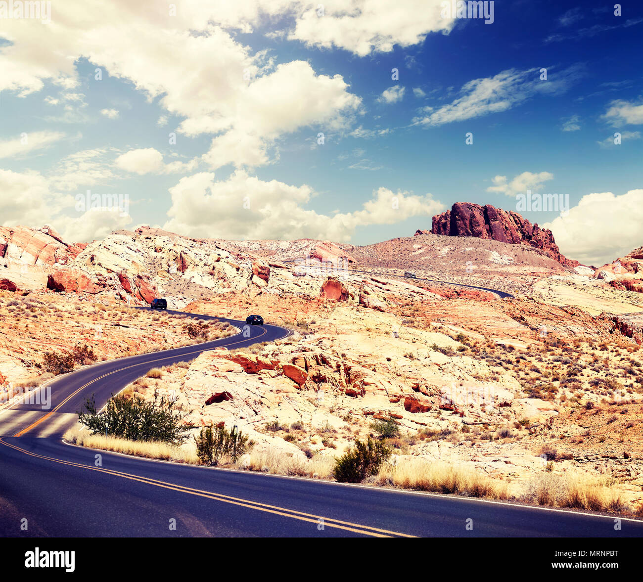 Scenic Route du désert, travel concept, couleur tonique photo. Banque D'Images