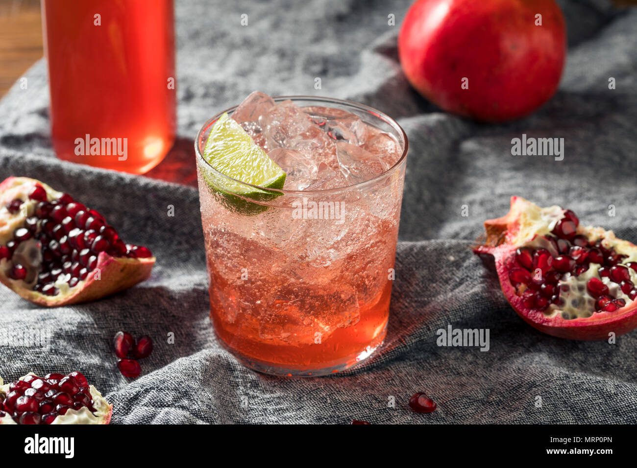 Maison doux Cocktail Grenadine Grenadine avec de la Chaux Banque D'Images