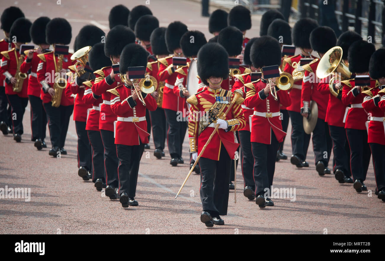 Le Mall, Londres, Royaume-Uni. 26 mai 2018. L'examen général est maintenu, la première répétition pour la fête de la reine ou de la parade Parade la couleur. Banque D'Images