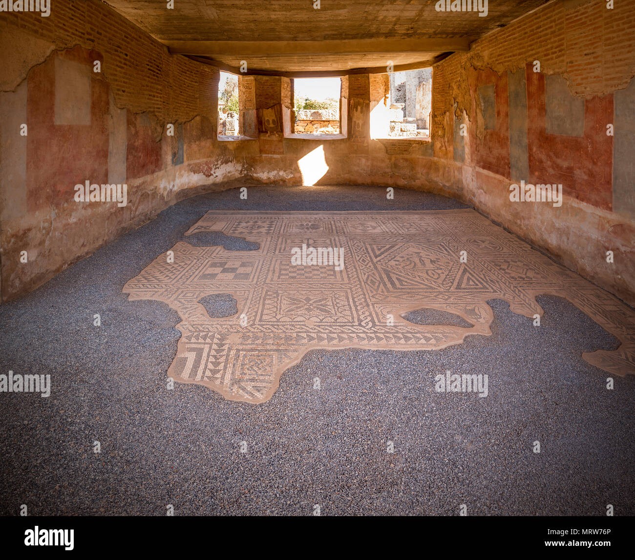 Merida, Espagne - Oct 28, 2017 : Chambre avec sol en mosaïque historique romain ornemental à Mérida, Espagne le 28 octobre 2017 Banque D'Images
