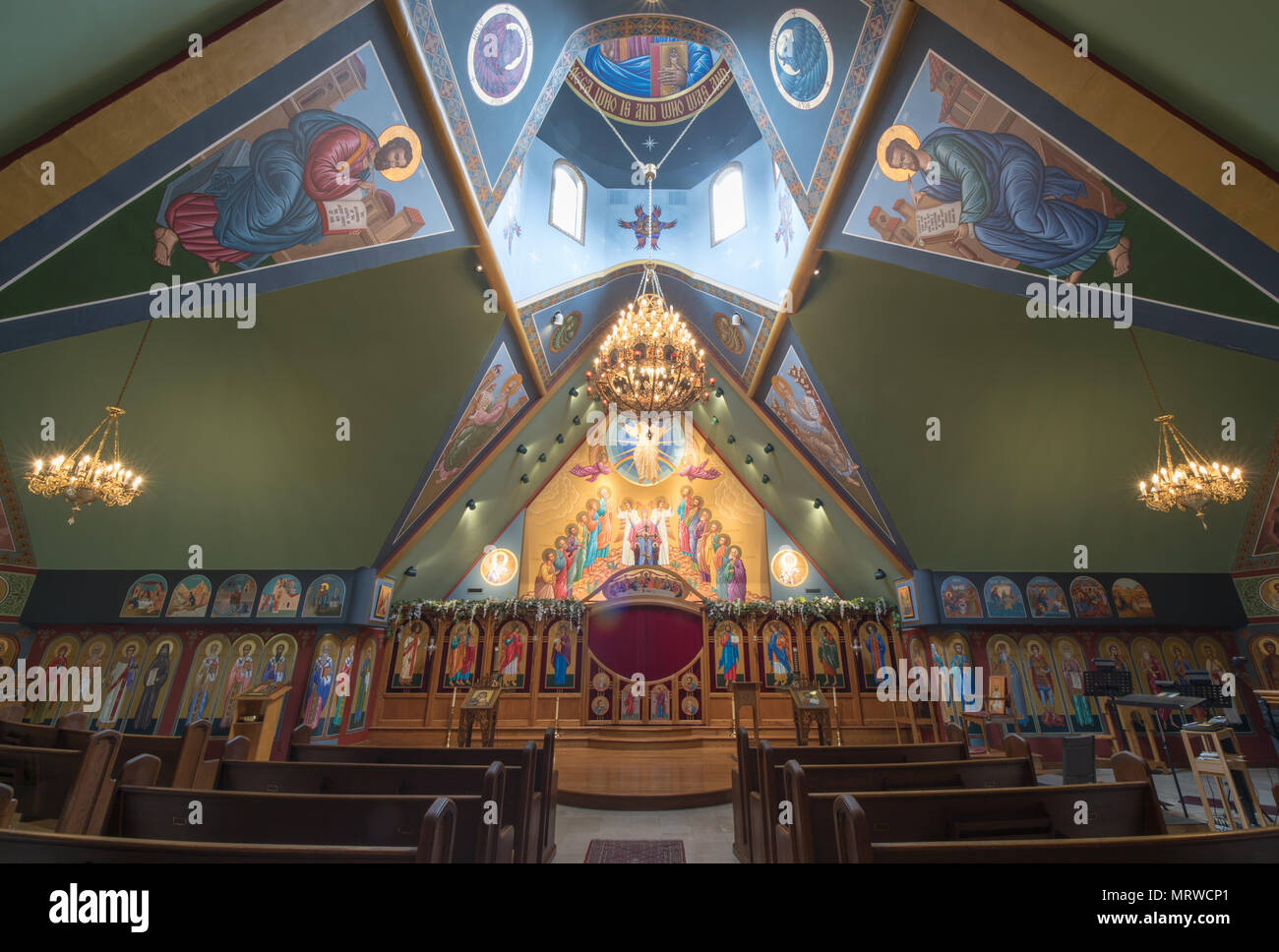 Ben Lomond, Californie - le 24 mai 2018 : Intérieur des Saints Pierre et Paul Eglise orthodoxe antiochien. Banque D'Images