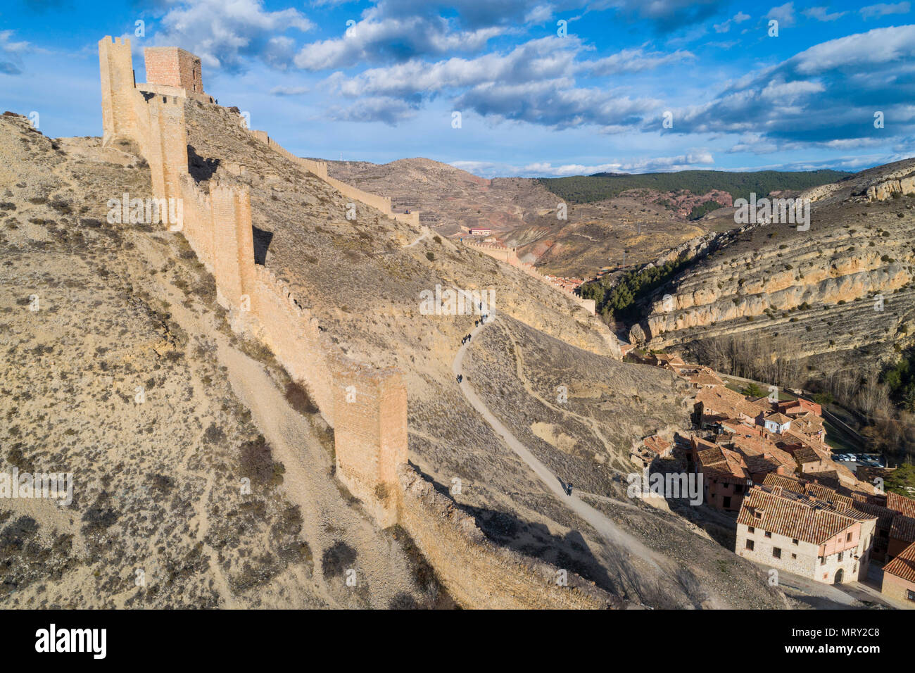 Les murs de la ville médiévale de Tapia. Albarracin, Teruel, Aragon, Espagne, Europe Banque D'Images