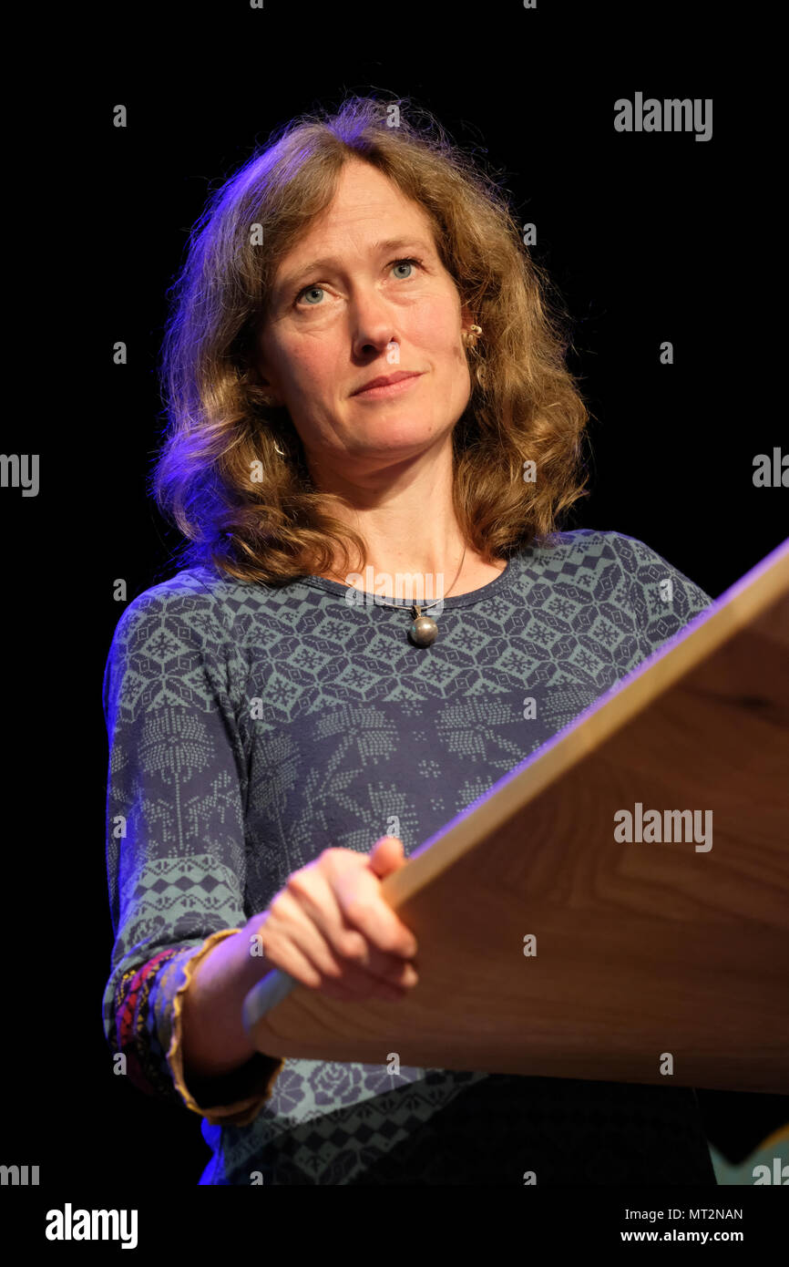 Hay Festival, Hay on Wye, UK - Mai 2018 - Le Dr Lucy Delap conférencier en histoire de l'Angleterre moderne sur la scène du Hay Festival - Photo Steven Mai / Alamy Live News Banque D'Images