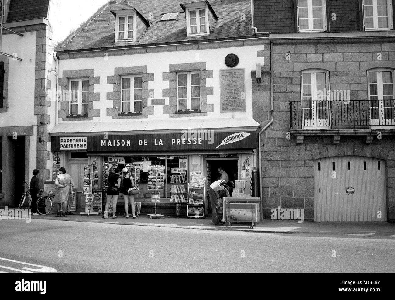 L'ancienne auberge de M.J. Gloanec à Pont-Aven, maintenant un magasin de journaux. Banque D'Images