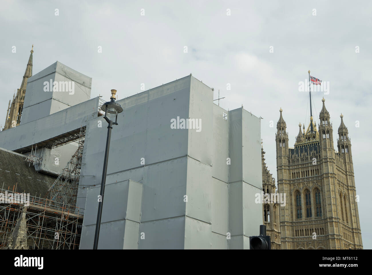 Chambres du Parlement visés par un échafaudage au cours de travaux de conservation à Londres, Angleterre, Royaume-Uni Banque D'Images