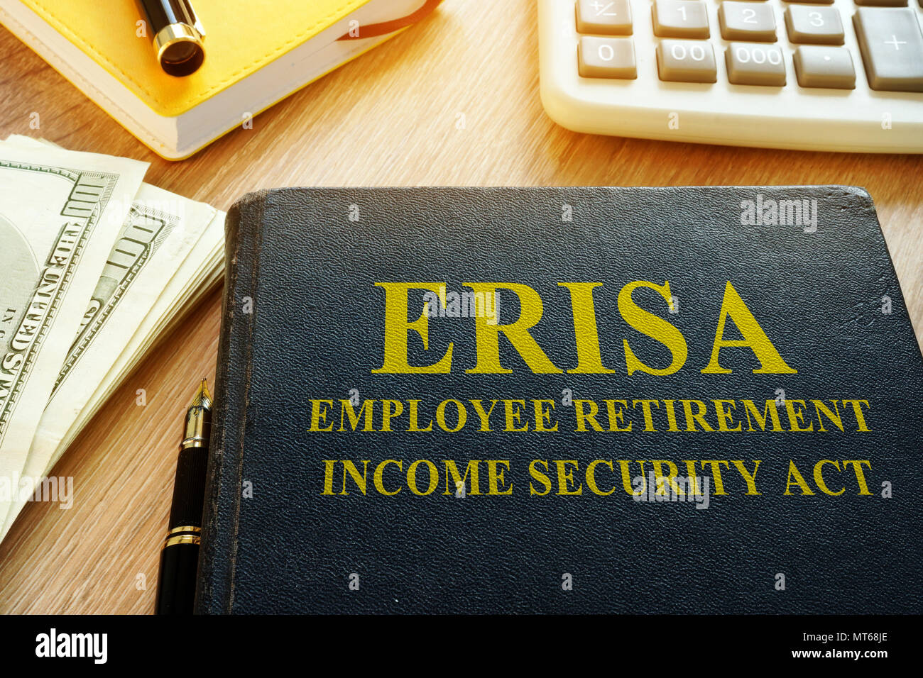 La Loi sur la sécurité du revenu de retraite des employés de l'ERISA et Calculatrice. Banque D'Images