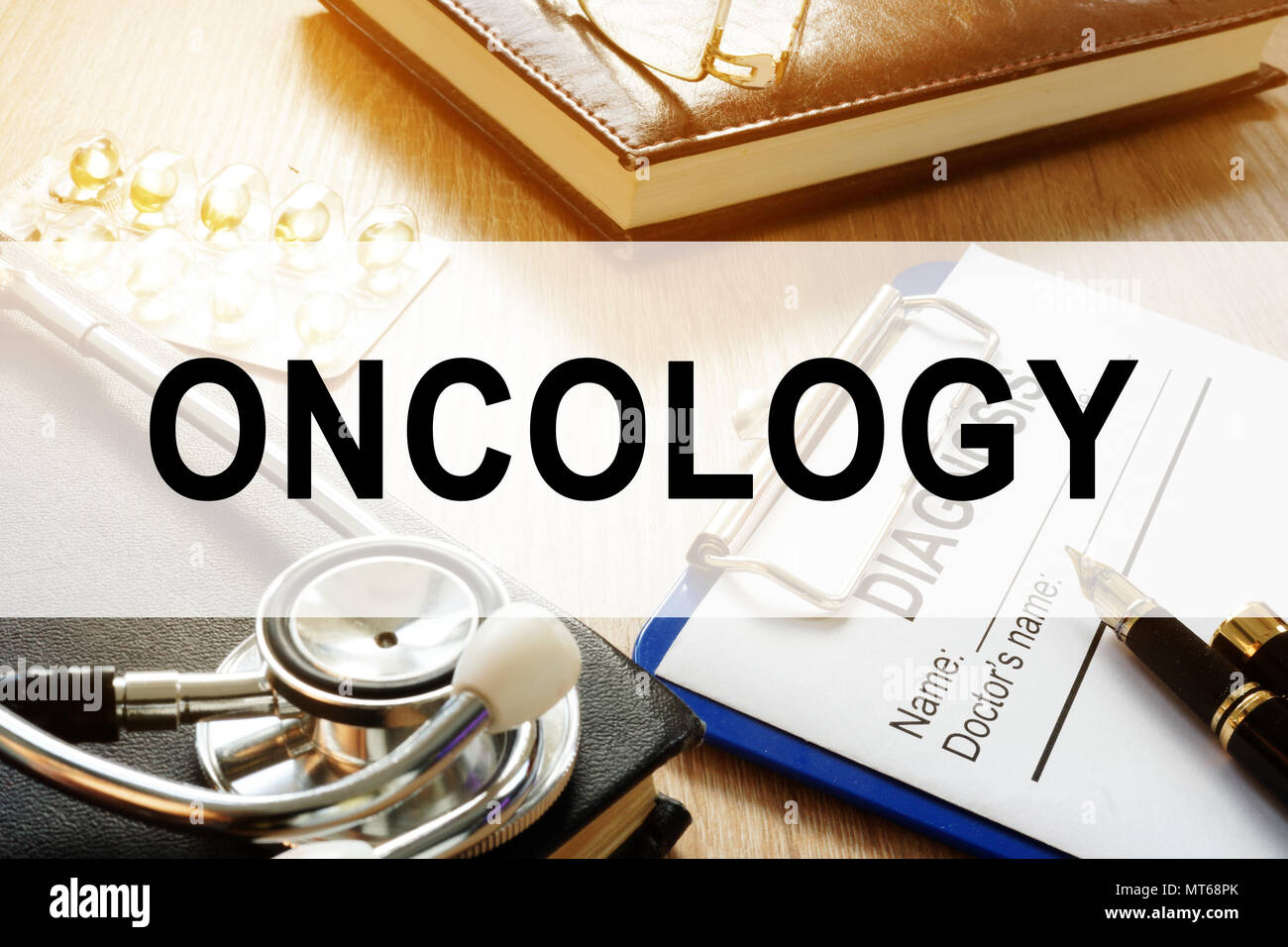 Concept d'oncologie. Presse-papiers à effectuer le diagnostic et un stylo. Banque D'Images