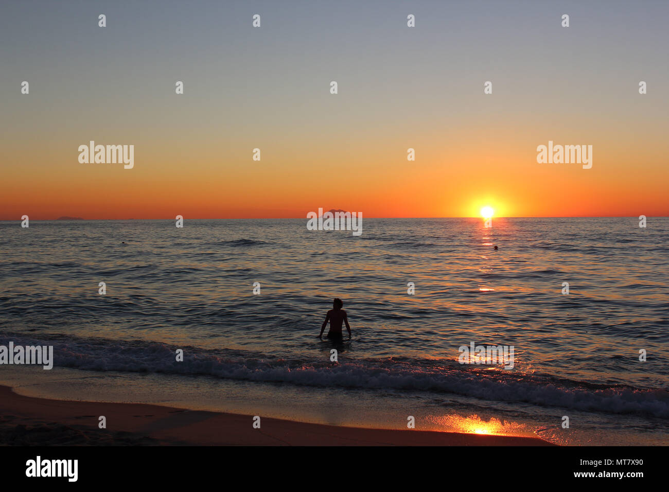 Coucher du soleil à Briatico, Italie Banque D'Images