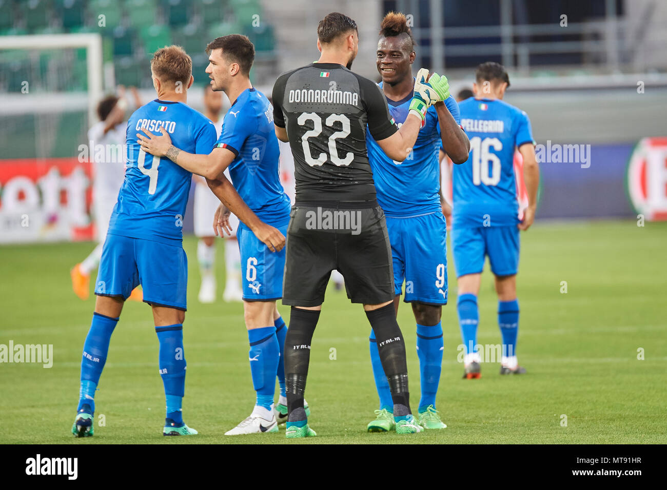 Saint-gall, Suisse. 28 mai 2018. Les joueurs de l'Italie pendant la Coupe du Monde de Football 2018 Italie match de préparation contre l'Arabie saoudite à Saint-Gall. L'équipe nationale d'Arabie Saoudite est à l'aide du jeu pour se préparer à la Coupe du Monde FIFA 2018 tournoi final en Russie tandis que l'Italie ne s'est pas qualifié pour la finale de la Coupe du monde. Banque D'Images