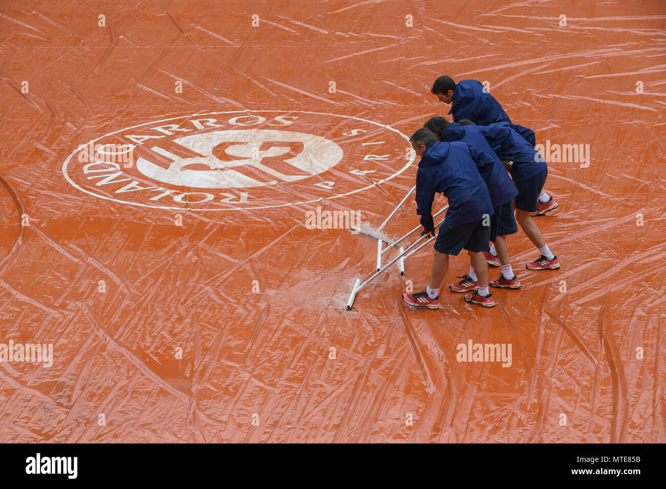 Open de France 2018, Roland Garros, tennis, la pluie Banque D'Images
