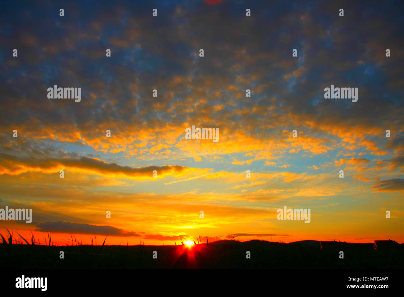 Les couleurs au coucher du soleil au lac Velence - Hongrie Banque D'Images