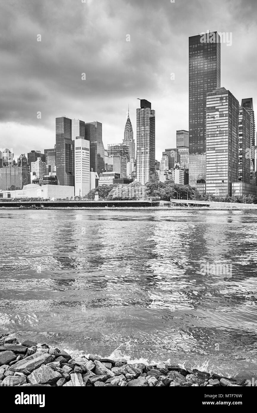 Manhattan vu de la Roosevelt Island, New York City, USA. Banque D'Images