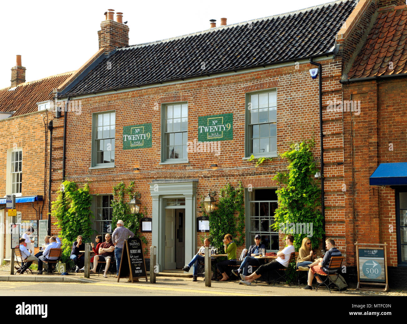 No vingt9, bar, restaurant, Burnham Market, Norfolk, England, UK Banque D'Images