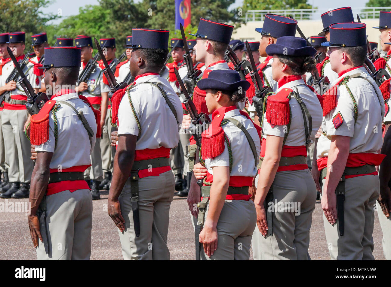 14 Juillet 2025 Crmonie Tenue De Defile Militaire Official