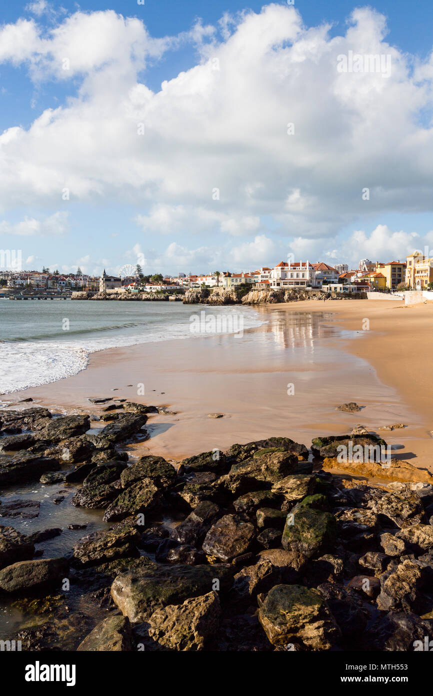 Voir Direction Cascais Portugal En Face De La Plage De Praia