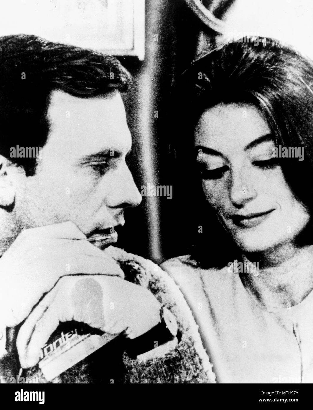 Jean Louis Trintignant Et Anouk Aimee Anouk aimee, jean louis trintignant, un homme et une femme, 1966 Photo  Stock - Alamy