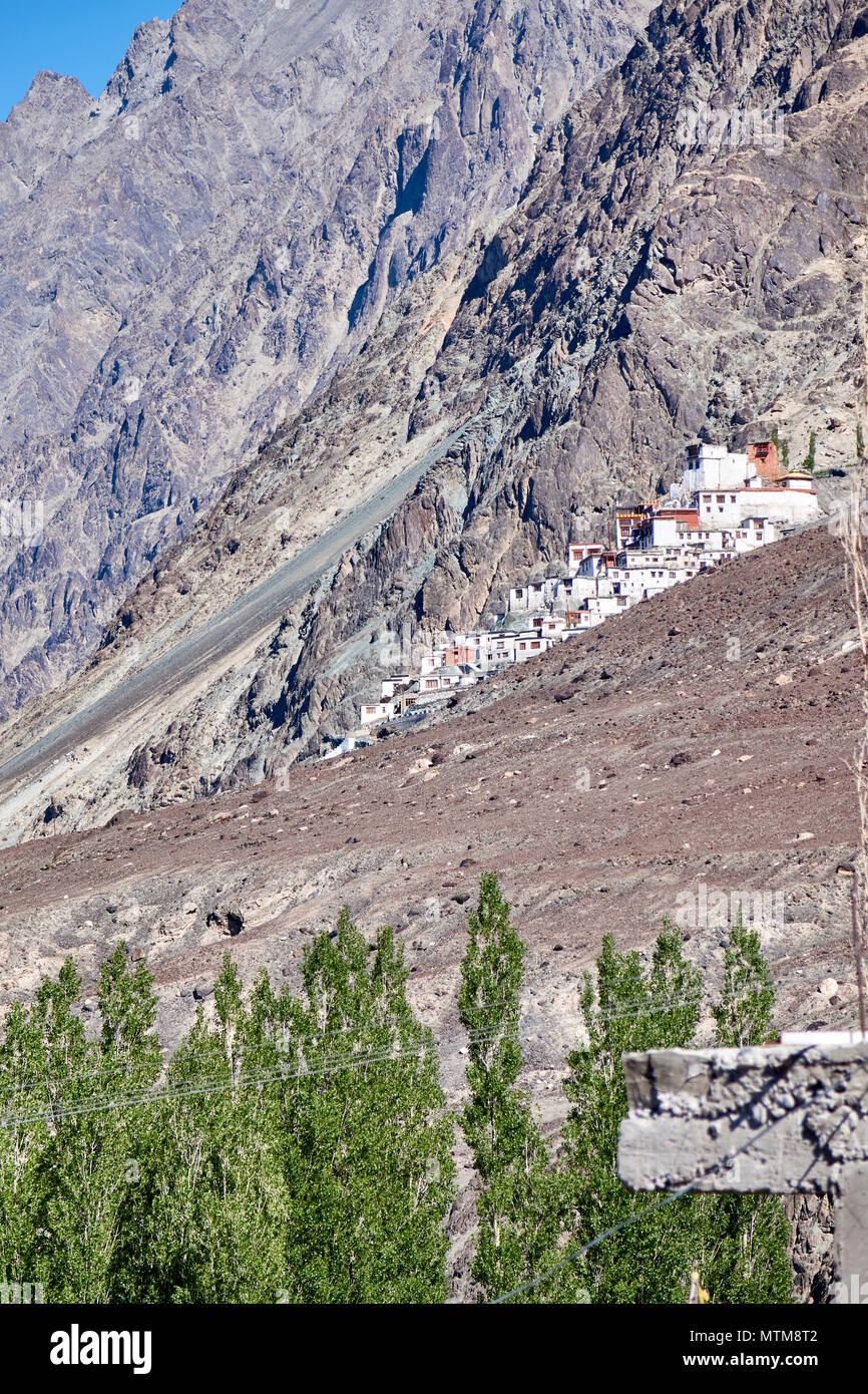 Fleuves Shyok temple bouddhiste Ladakh Banque D'Images