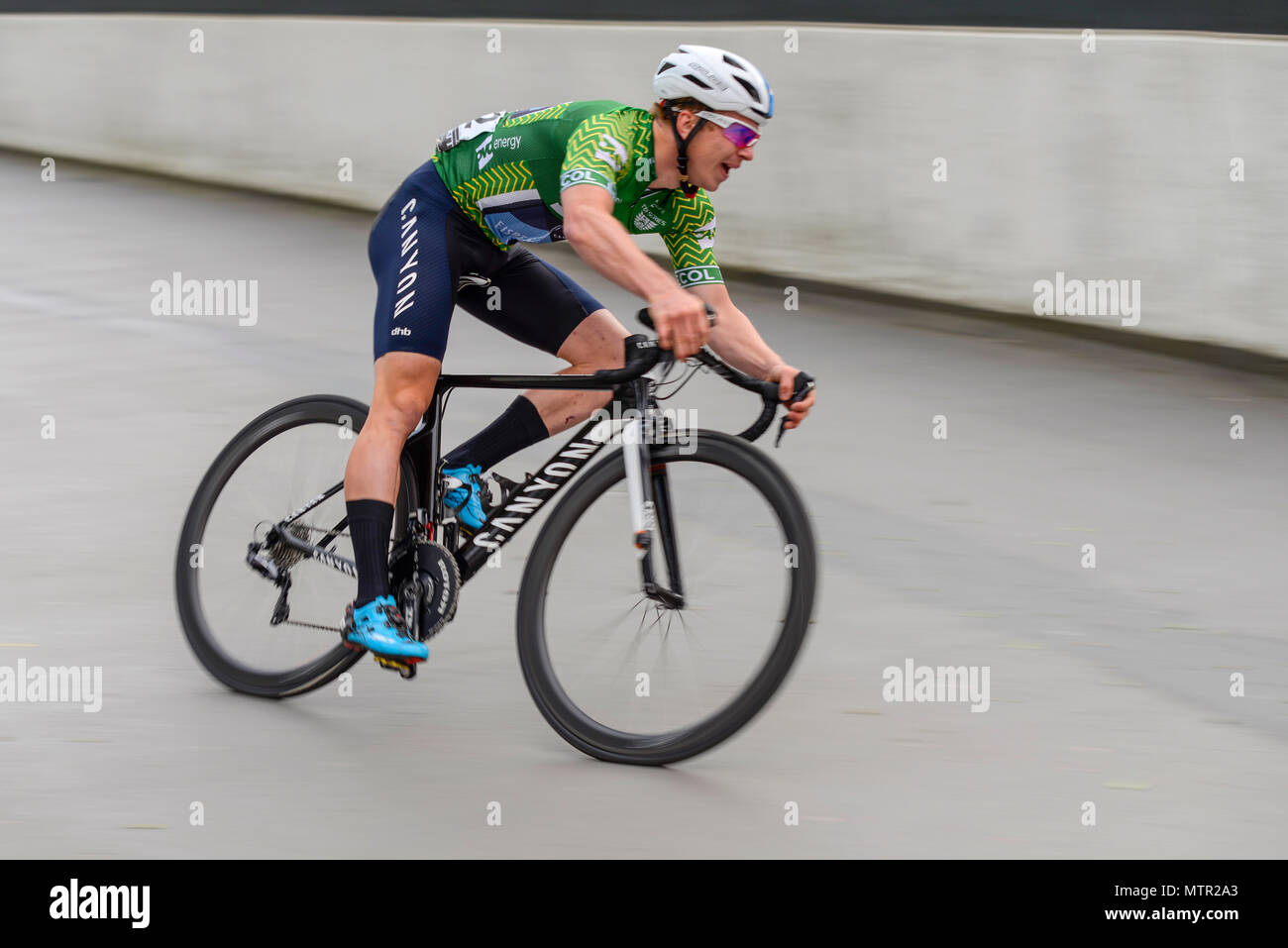 Lowsley James Williams, de Canyon course Eisberg dans l'elite men's 2018 OVO Tour énergétique cycle série race à Wembley, Londres, Royaume-Uni. Ronde 7 course de VTT. Banque D'Images