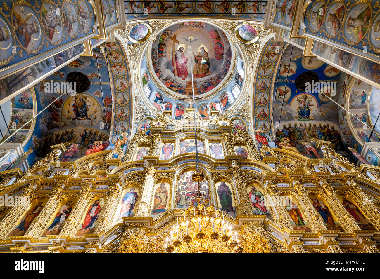 L'intérieur de la cathédrale de la Dormition, la Laure de Petchersk Monastère complexe, Kiev, Ukraine Banque D'Images