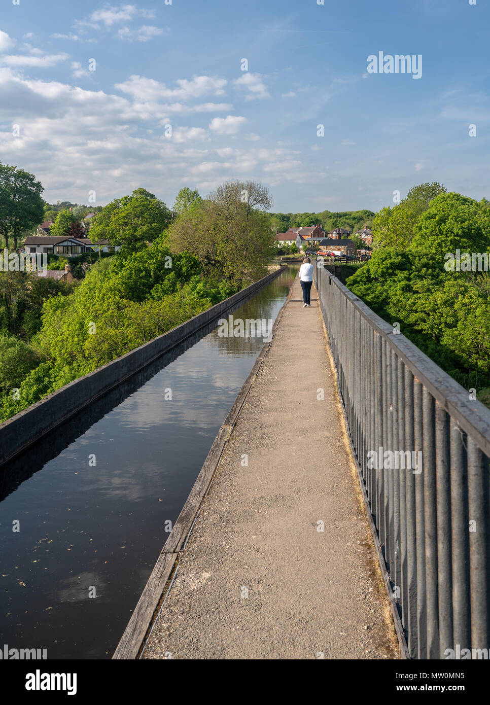 Près de pont-canal de Pontcysyllte au Pays de Galles Llangollen au printemps Banque D'Images