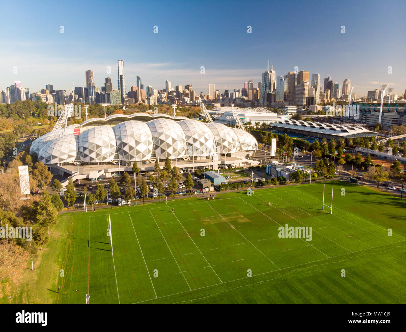 Toits de Melbourne avec antenne AAMI Park Stadium Banque D'Images