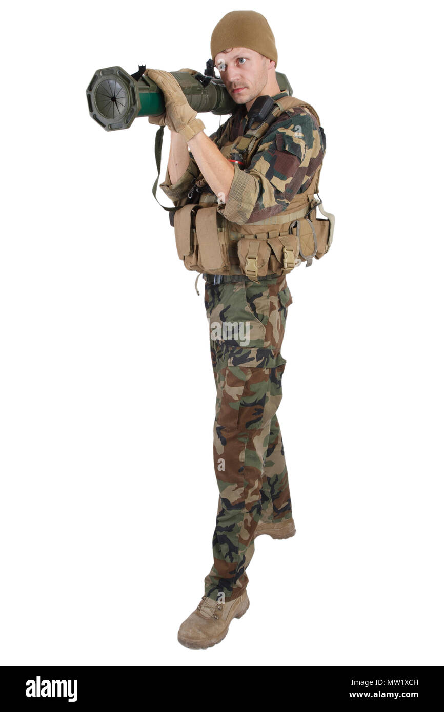 Avec l'opérateur de la Société militaire privée à4 Rocket Launcher isolated on white Banque D'Images