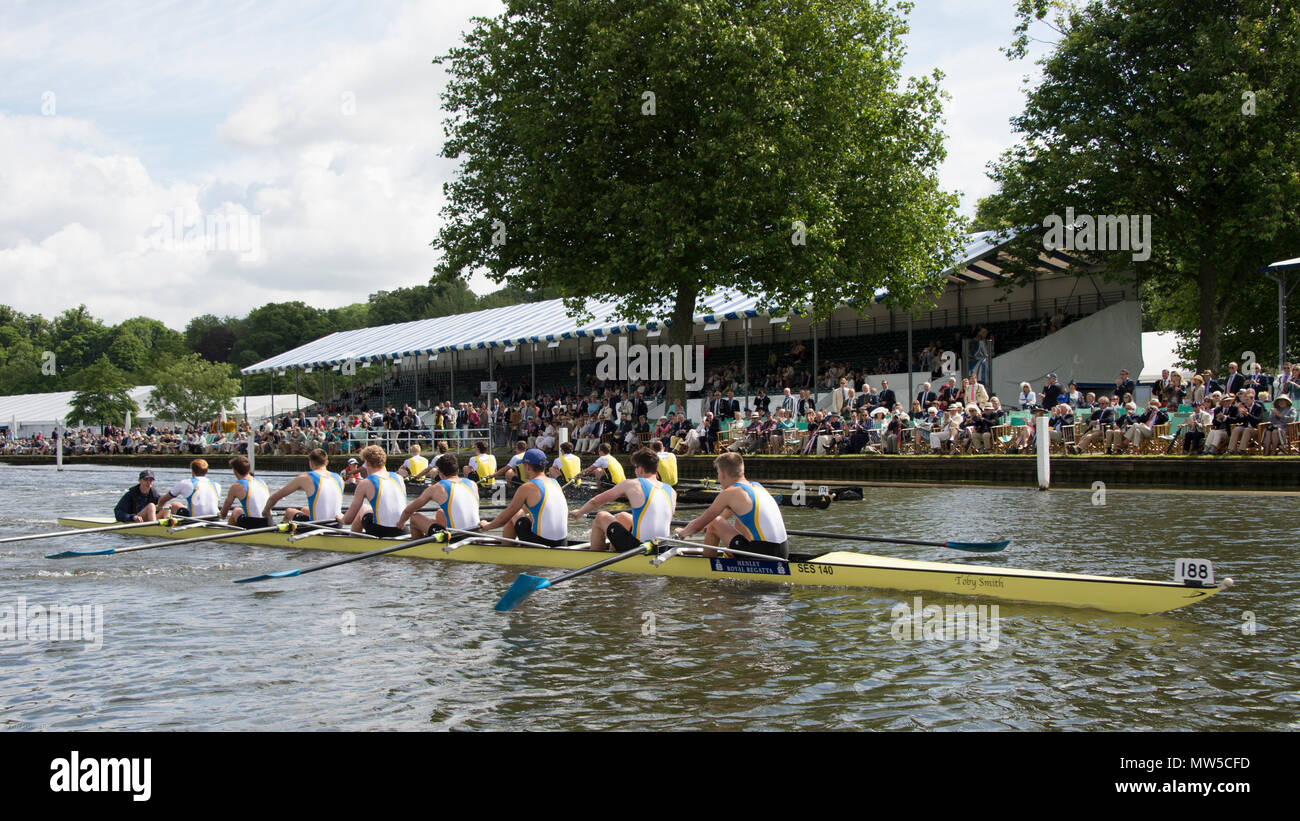 Henley on Thames. United Kingdom. La princesse Elizabeth Challenge Cup. La gare de Bucks. St Edwards School vs Hampton School. Demi-finale samedi, 30.06.201 Banque D'Images