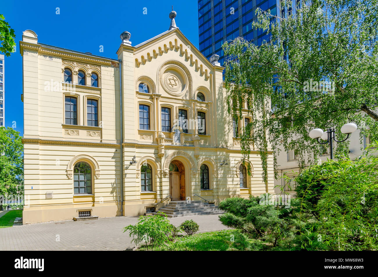 Varsovie, Pologne. La Synagogue Nozyk, maison de prière juive d'avant-guerre, les seuls survivants WW2 à Varsovie. Banque D'Images