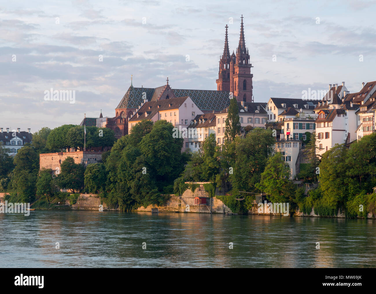 Bâle, Münster (Basler Münster), Blick über den Rhein von Nordosten Banque D'Images