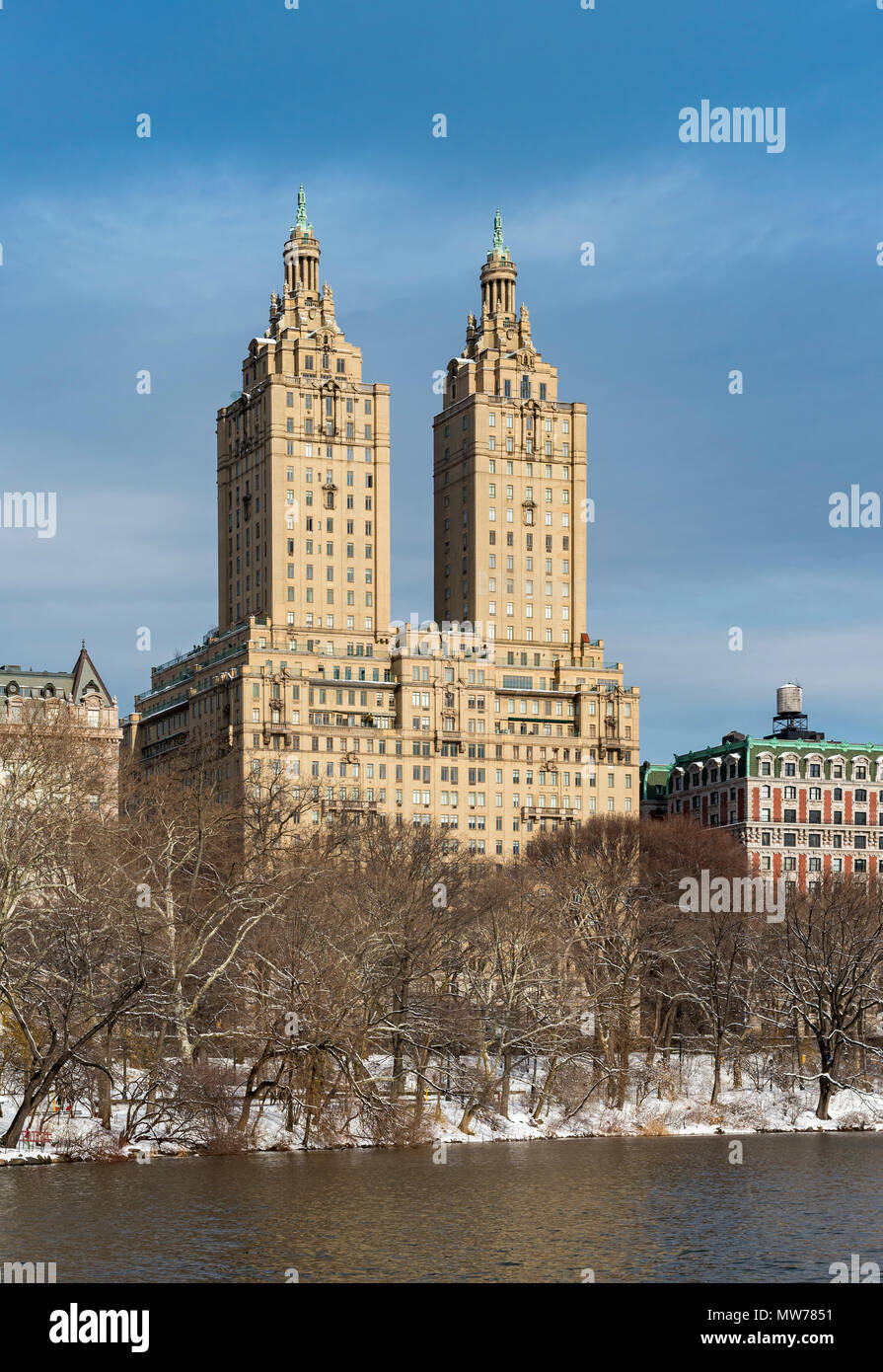 San Remo (145 Central Park West) immeuble à Manhattan vu de Central Park, New York City, USA Banque D'Images