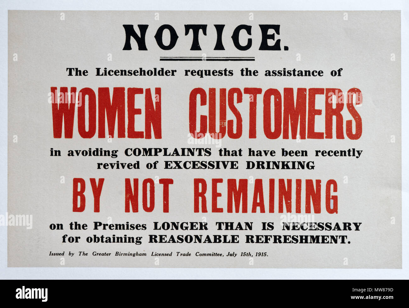 La première guerre mondiale, un avis aux clients les femmes dans les pubs d'éviter la consommation excessive d'alcool Banque D'Images