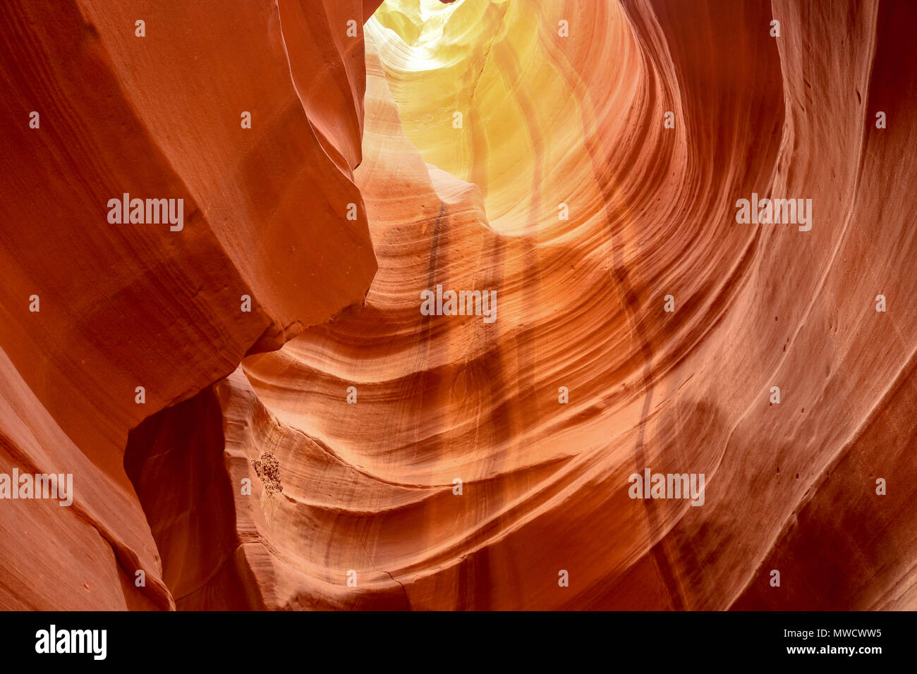 Antelope Canyon est l'un des plus photographié des paysages désertiques dans le sud-ouest américain. Photographes tentent de saisir cette étonnante beauté planètes Banque D'Images