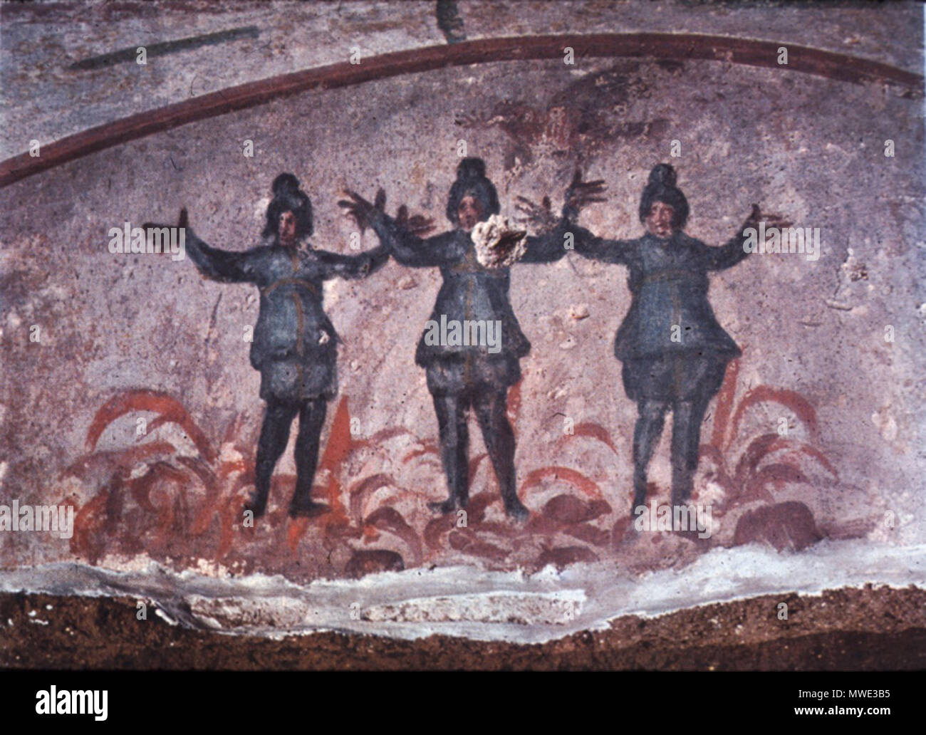 . Anglais : l'histoire symbolique de tribulation et de rachat est représenté dans ce début de la peinture chrétienne de l'histoire biblique de 'Les trois Hébreux dans la fournaise ardente'. Des catacombes de Priscille, Rome, Italie. Fin du iiie siècle/début 4ème siècle. La fournaise ardente est une histoire du livre de Daniel dans le Tanakh / Ancien Testament. L'histoire est bien connu des juifs et chrétiens. (Voir aussi en:fournaise ardente) . Ce fichier n'est pas informations sur l'auteur. 207 fournaise ardente 01 Banque D'Images